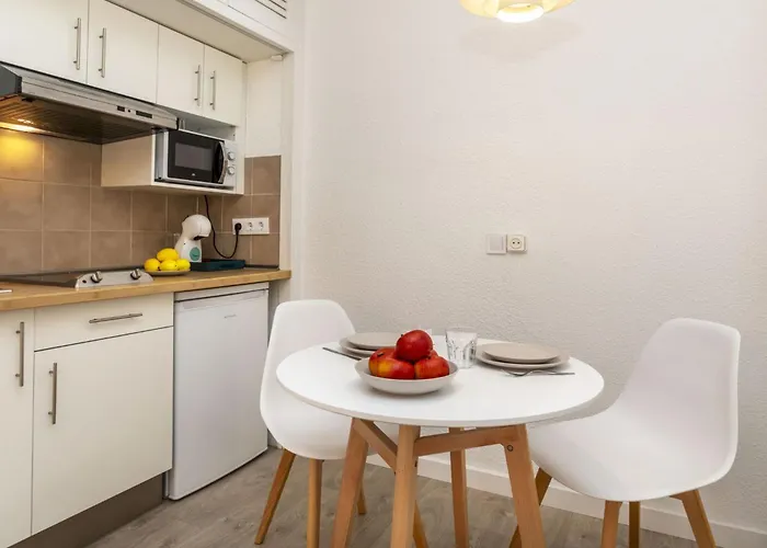 Homey By Interhome Апартаменты *